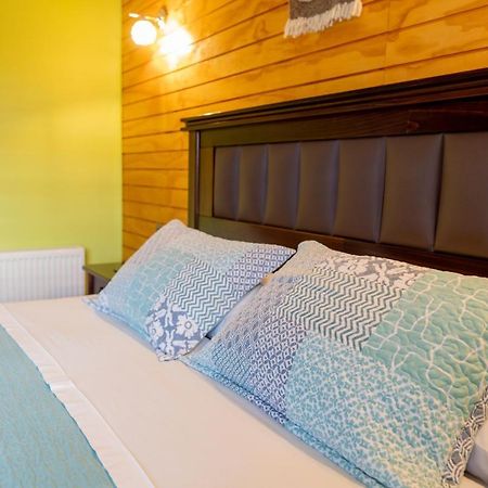 Casa Lucy Bed & Breakfast Puerto Natales Dış mekan fotoğraf