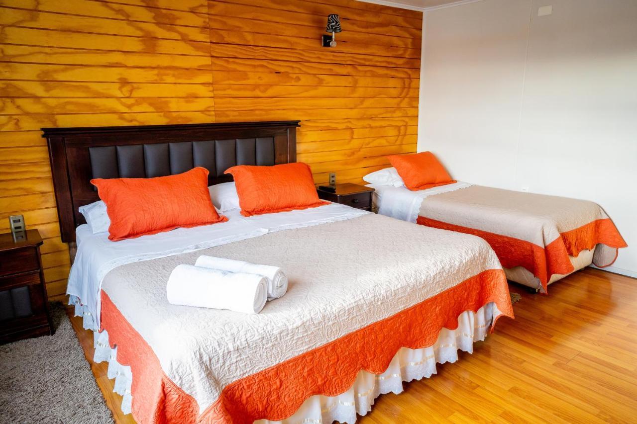 Casa Lucy Bed & Breakfast Puerto Natales Dış mekan fotoğraf