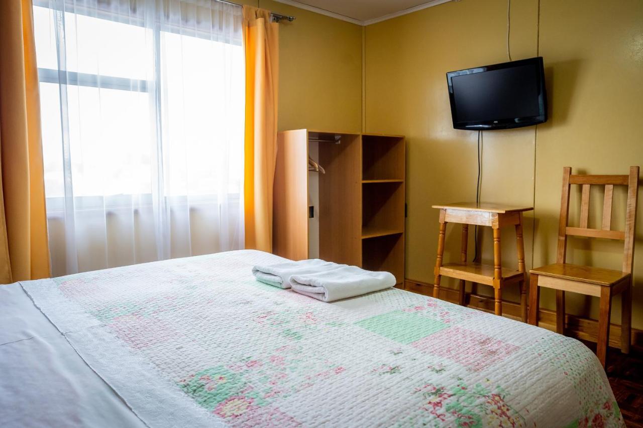 Casa Lucy Bed & Breakfast Puerto Natales Dış mekan fotoğraf