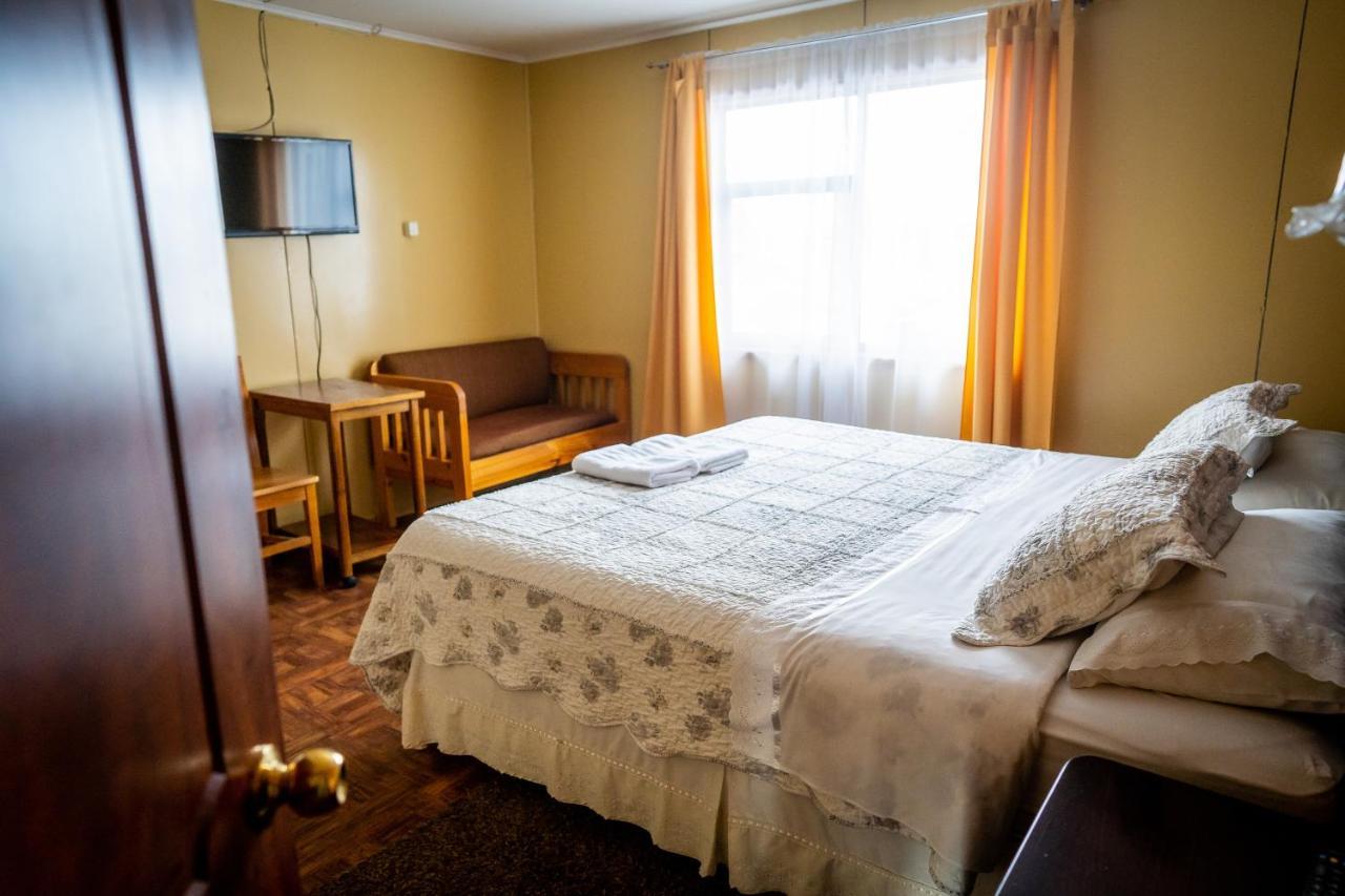 Casa Lucy Bed & Breakfast Puerto Natales Dış mekan fotoğraf