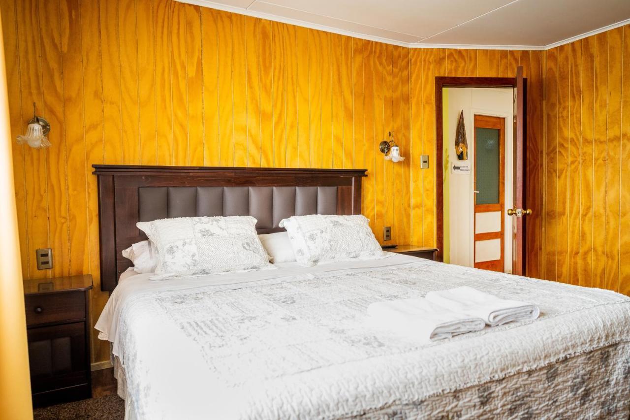Casa Lucy Bed & Breakfast Puerto Natales Dış mekan fotoğraf