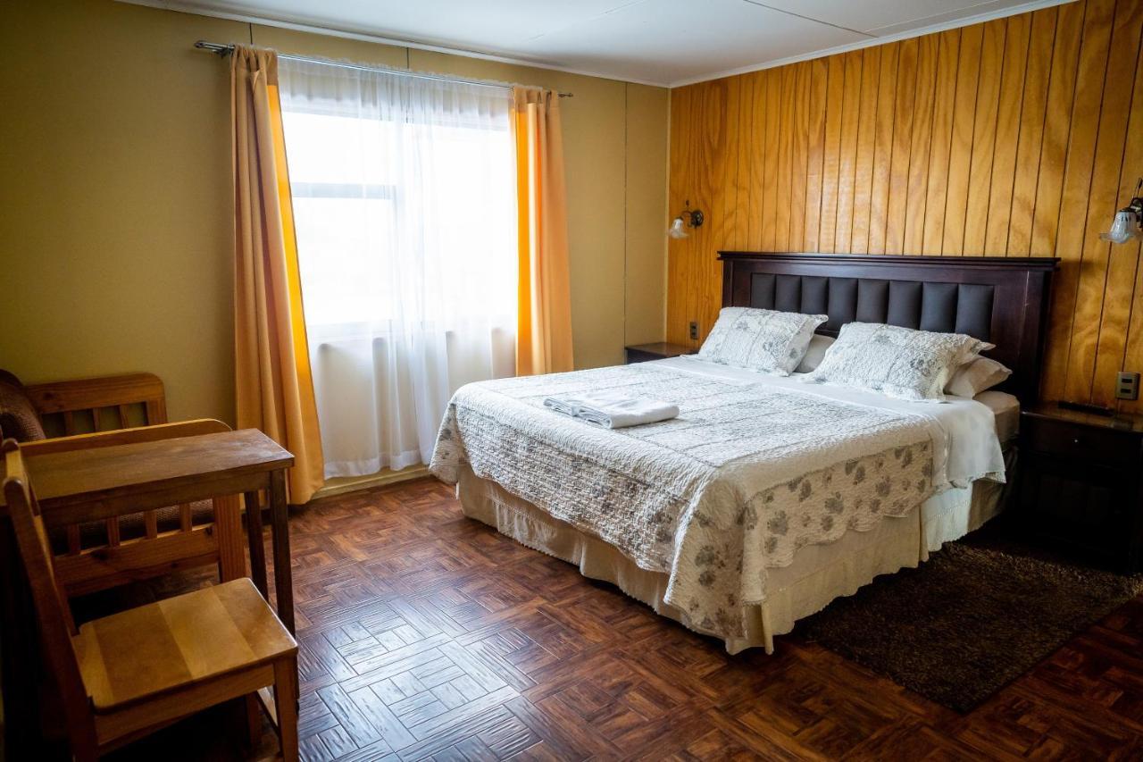 Casa Lucy Bed & Breakfast Puerto Natales Dış mekan fotoğraf