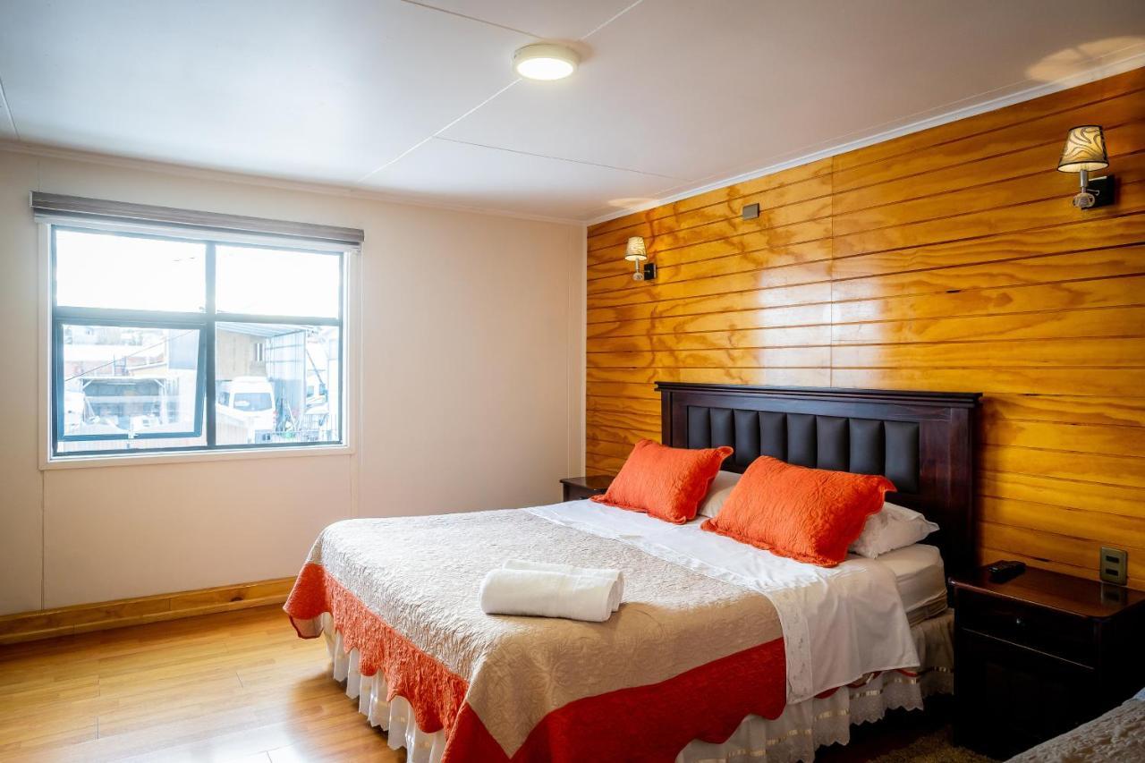 Casa Lucy Bed & Breakfast Puerto Natales Dış mekan fotoğraf