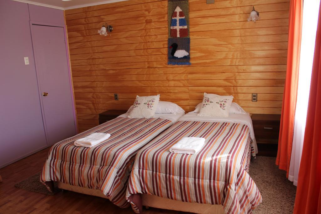 Casa Lucy Bed & Breakfast Puerto Natales Dış mekan fotoğraf