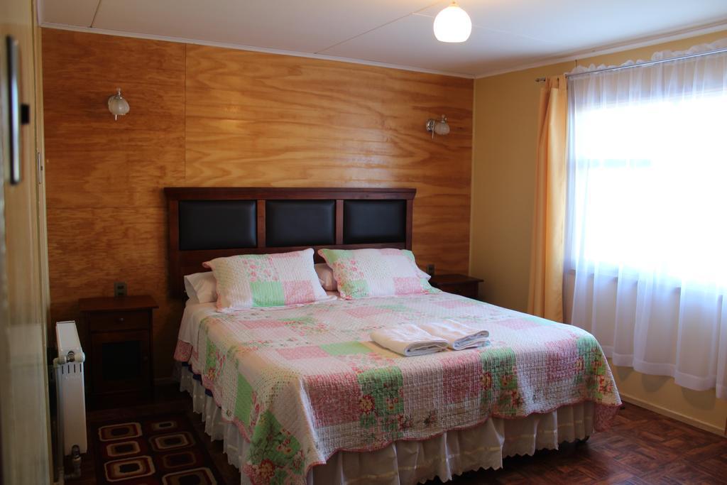 Casa Lucy Bed & Breakfast Puerto Natales Dış mekan fotoğraf