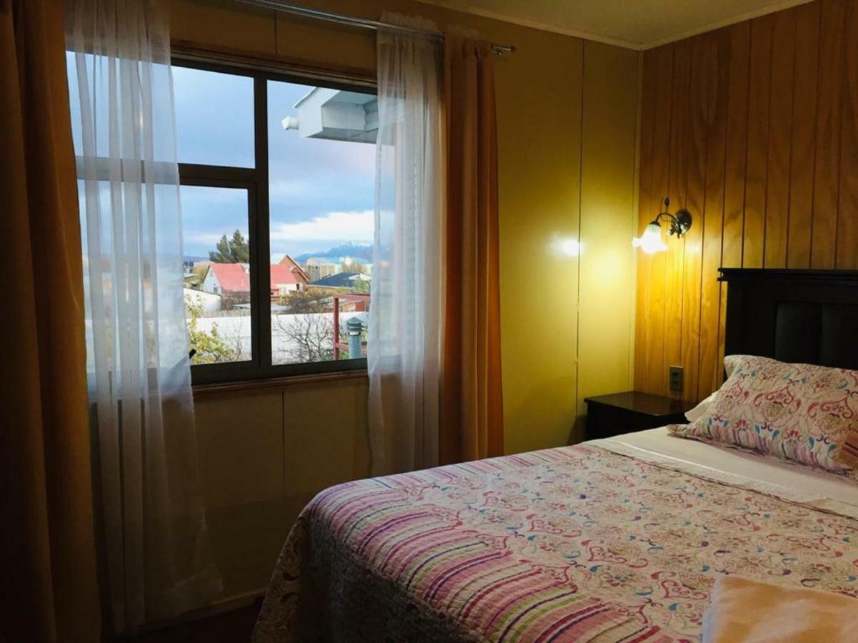 Casa Lucy Bed & Breakfast Puerto Natales Dış mekan fotoğraf